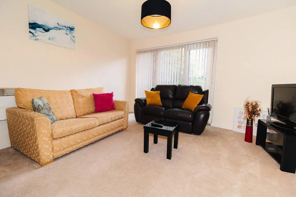 Modern Flat Near Etihad Stadium Манчестер