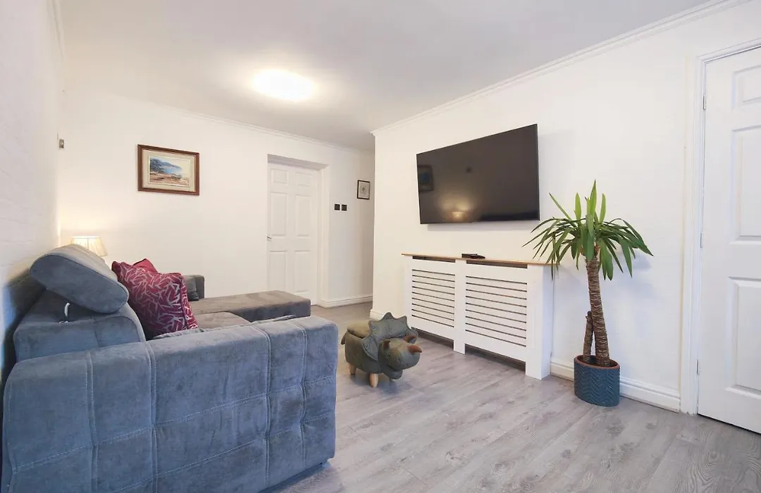 Regent House - With Free Parking 10 Minutes To Centre & Coop Live Arena Манчестер