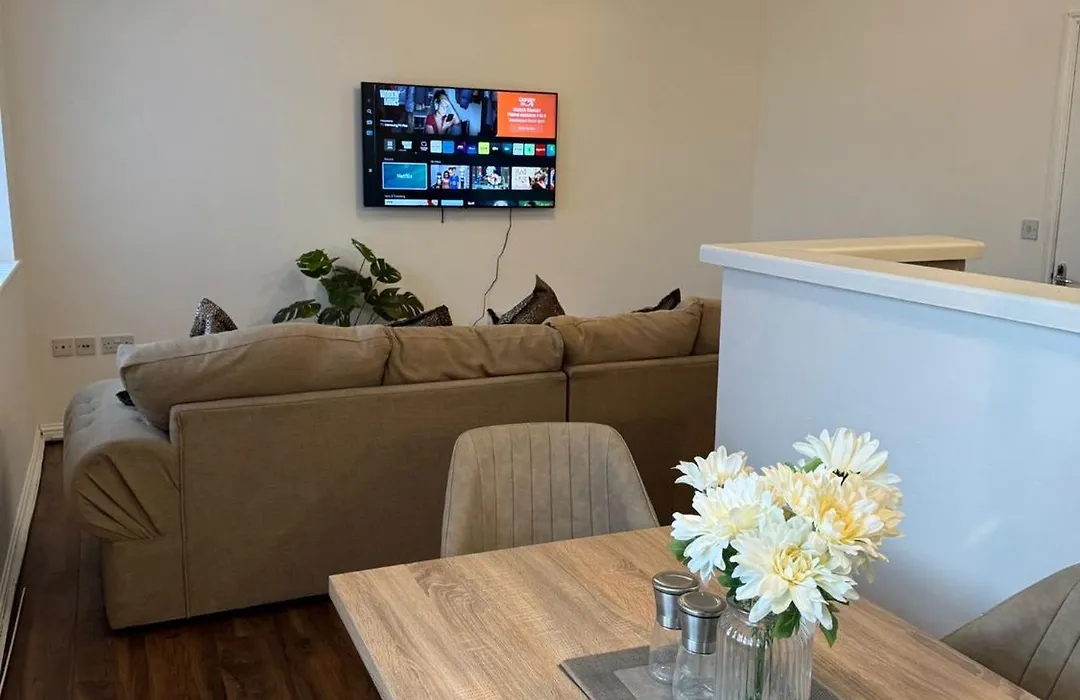 Sleeps 5-netflix-parkg-near Centre-etihad-coop Live Appartement Manchester