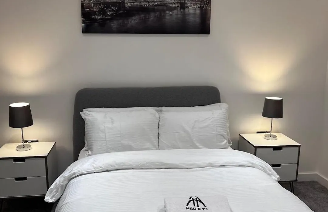 Hadeti Luxury Homes *